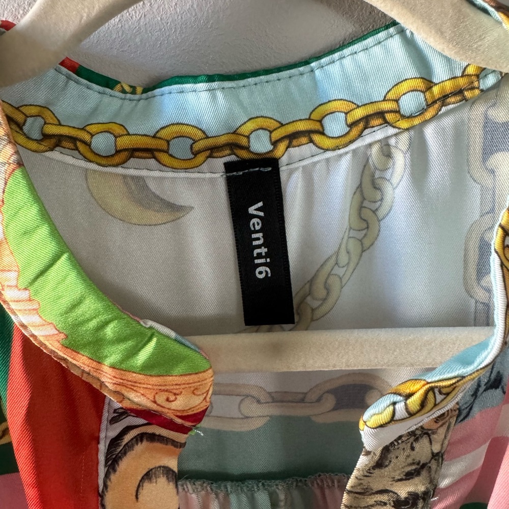 Colorful Chain Print Dress - Picture 2 of 3